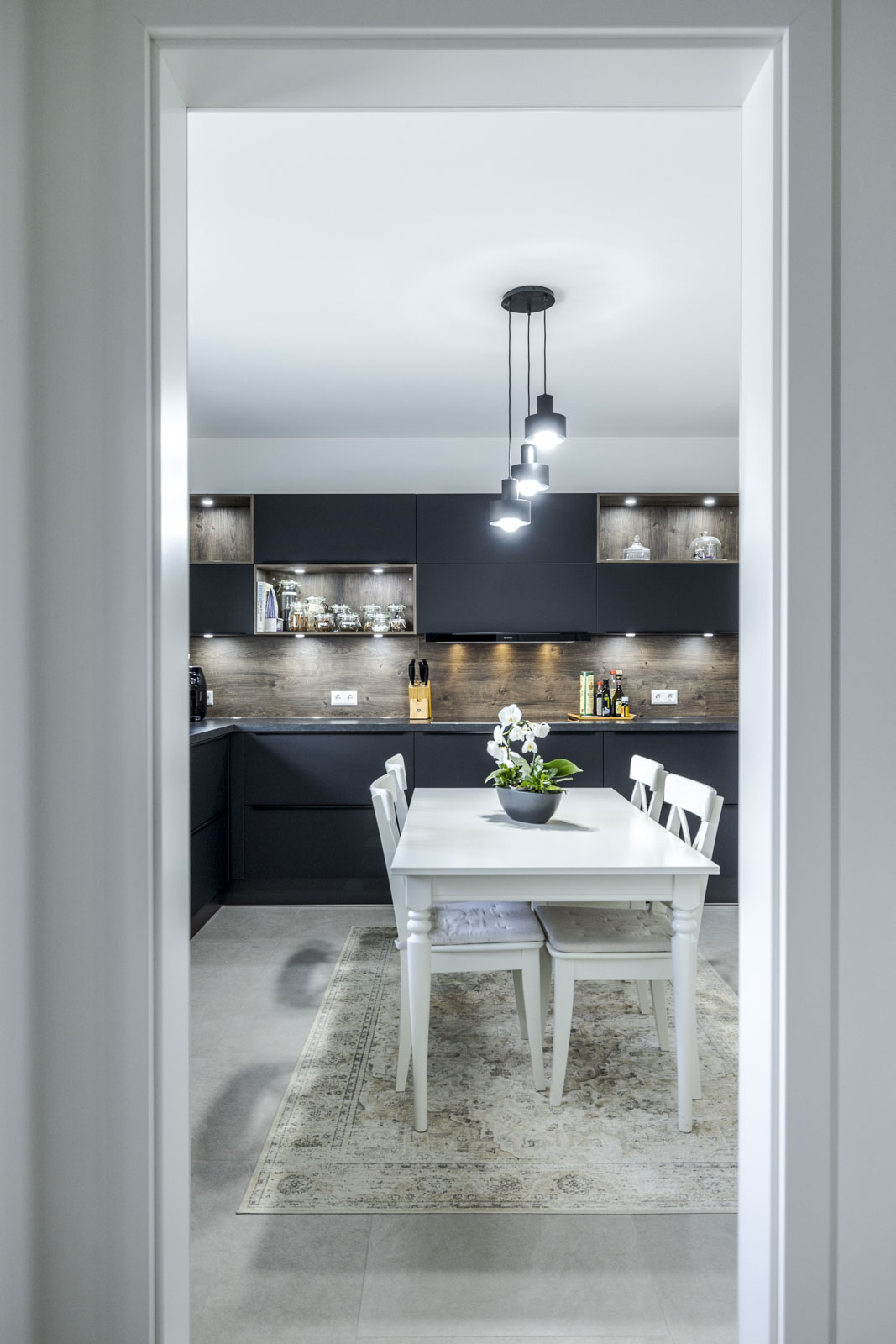 Moderne Eleganz: Traumküche mit Stil und Funktionalität – Foto 7
