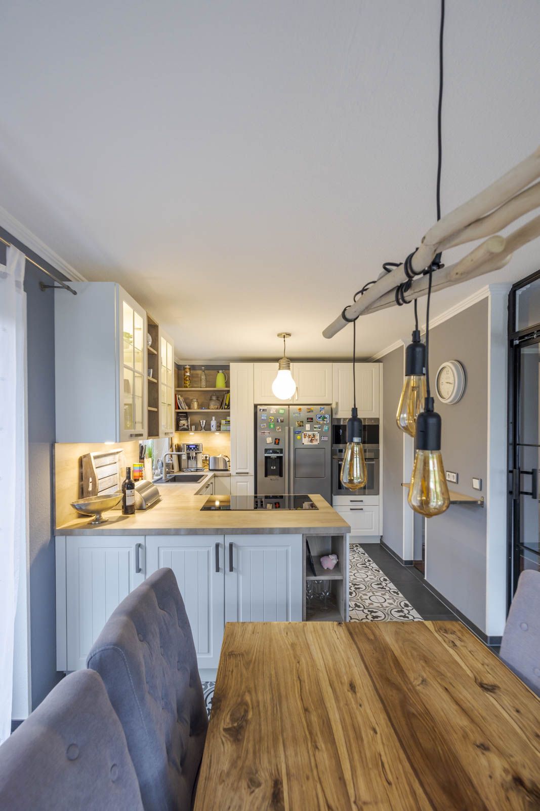 Weiße Landhausküche aus Eichenholz von Ballerina – Foto 7